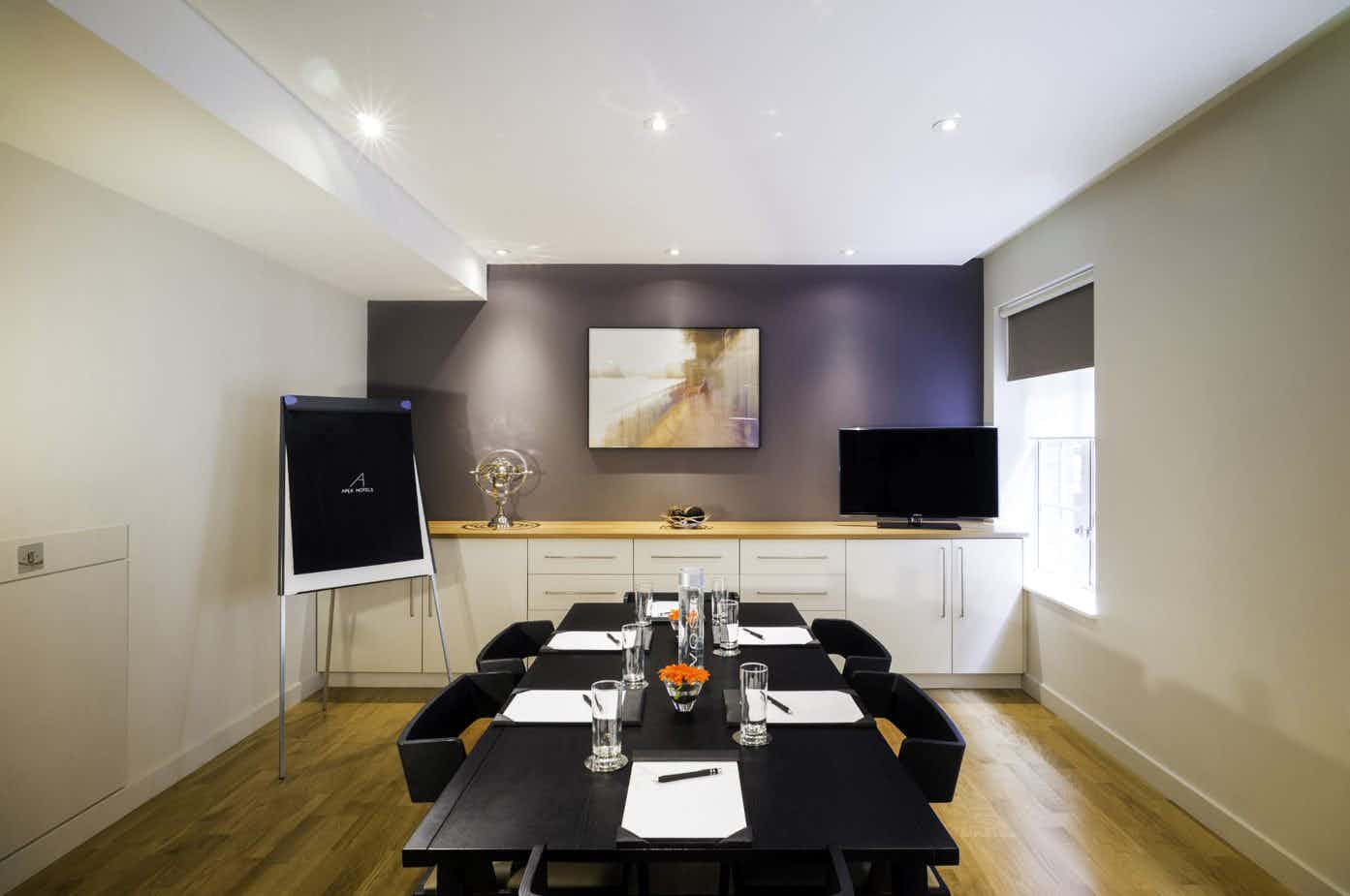 Apex Temple Court Hotel